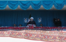 Addressing bumper crowd of people in Sirjan, Kerman
