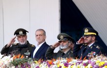مراسم گرامیداشت روز ارتش جمهوری اسلامی ایران