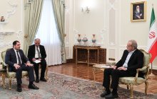 دکتر پزشکیان: ایران مصمم به نهایی‌سازی سند مشارکت جامع راهبردی با ارمنستان است/ تقویت همکاری‌های اقتصادی و کریدوری با ارمنستان در دستور کار جدی تهران قرار دارد/ سورن پاپیکیان: روابط ارمنستان و ایران مستحکم، باثبات و‌ رو به گسترش است