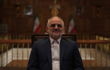 پزشکیان وفاق را به معنای رسیدن به درک مشترک برای حل مسائل می‌داند/ رئیس‌جمهور بر انباشت تجربه و پرهیز از «ریست کردن» تجربه دولت‌ها تأکید دارد/ برای رئیس‌جمهور اهمیت ندارد کار به نام چه کسی تمام شود؛ مهم این است که درست پیش برود/ کریدورها از نان شب برای دولت مهم‌ترند/ عدالت آموزشی از مهم‌ترین اولویت‌های رئیس‌جمهور است/ نقش رئیس‌جمهور در ایجاد وحدت نظر در شورای‌عالی امنیت ملی تعیین‌کننده است