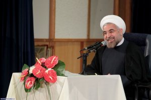 هدف دولت تدبیر و امید نشاندن لبخند بر لبان مردم است