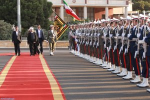 دکتر روحانی عازم قرقیزستان شد 