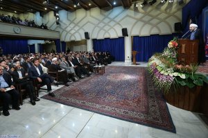 اولین‌ نشست‌ مشترک‌ نمایندگان‌ مجلس‌ شورای‌ اسلامی‌ و‌ دولت‌ تدبیر و امید
