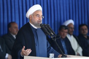 دکتر روحانی در اجتماع بزرگ مردم همدان