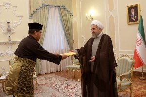 دریافت استوارنامه سفیر جدید برونئی