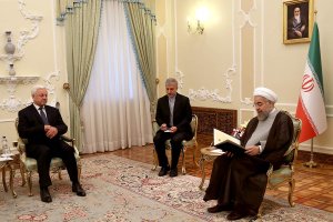 دریافت استوارنامه سفیر جدید عراق