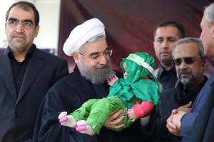 عاشورای حسینی؛ بازدید از بیمارستان شهید دکتر فیاض بخش / عزاداری در جمع مردم محله خلیج فارس تهران