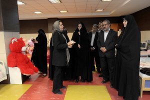 بازدید معاون رییس جمهوری در امور زنان و خانواده از مؤسسه خیریه رفاه کودک ارومیه