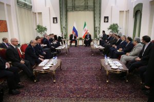 تاکید روسای جمهوری اسلامی ایران و روسیه بر گسترش همه جانبه روابط تهران – مسکو