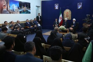 44 طرح با اعتبار970 میلیارد تومان در یزد اجرایی می شود/ اجرایی شدن طرح بزرگ انتقال آب از خلیج فارس و دریای عمان به فلات مرکزی با400 میلیون دلار