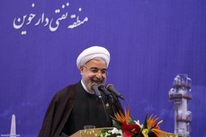 دیدار با  مدیران و کارکنان صنعت نفت منطقه نفتی دارخوین