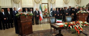 تهران و اسلام‌آباد برای گسترش همکاری‌های مشترک مصمم هستند