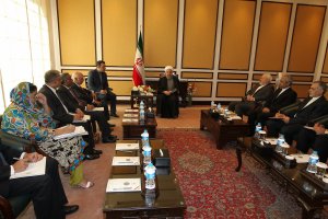 سیاست جمهوری اسلامی ایران، تقویت پایه های دوستی و برادری با همسایگان و همه کشورهای اسلامی است/ کشورهای اسلامی برای رفع مشکلات جهان اسلام متحد شوند