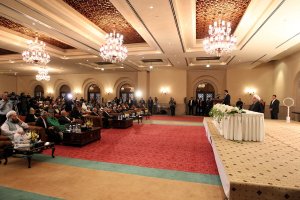 اسلام به عنوان دین میانه‌روی، اعتدال و اخلاق است/ نباید اجازه دهیم عده‌ای فریبکار به نام اسلام، بر چهره اسلام شمشیر بکشند