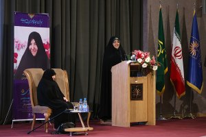 مراسم پاسداشت نیم قرن مجاهدت و اندیشه ورزی منیر گرجی