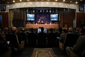 بهبود مداوم شرایط کشور قطعی است/ اقتصاد مقاومتی منزوی و ریاضتی نیست؛ اقتصاد توانمند و پر نشاط است 