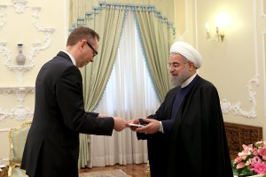 تقدیم استوارنامه سفیر جدید آکردیته ایسلند