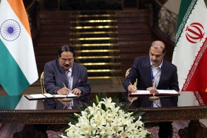 ایران و هندوستان 12 سند و موافقتنامه همکاری امضا کردند