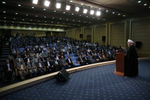 ضیافت افطار با خانواده معظم شهدا و ایثارگران