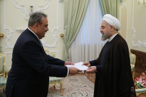 تقدیم استوارنامه سفیر جدید پاکستان