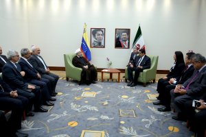 تهران از گسترش همکاری اقتصادی با کاراکاس استقبال می کند/ جنبش غیر متعهدها می تواند در جهان امروز نقش آفرین باشد/ آمادگی ایران برای انتقال تجربه دوران ریاست بر غیر متعهدها