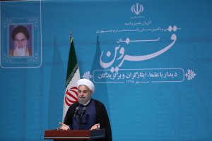 دکتر روحانی دردیدار علما ایثارگران و برگزیدگان استان  قزوین