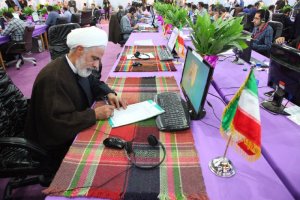 حجت الاسلام انصاری در بازدید از مرکز ارتباطات مردمی در قزوین