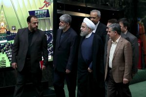 رییس جمهوری در صحن علنی مجلس شورای اسلامی حضور یافت