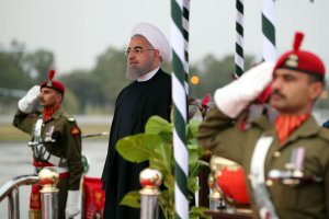 رییس جمهوری به منظور شرکت در اجلاس ‏سران اکو وارد اسلام آباد شد 