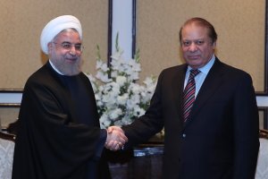 دکتر روحانی در دیدار نخست وزیر پاکستان