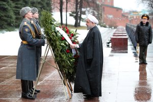 دکتر روحانی به قربانیان جنگ جهانی دوم ادای احترام کرد