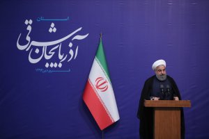 دکتر روحانی در نشست صمیمی جمعی از مردم و نخبگان فرهنگی و اجتماعی استان آذر بایجان شرقی 
