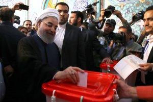 شرکت دکتر روحانی  در انتخابات ریاست جمهوری و شوراهای شهر و روستا