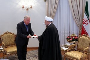 تقدیم استوارنامه سفیر گرجستان