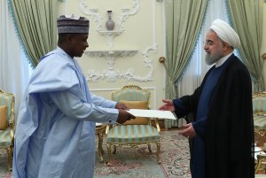 تقدیم استوارنامه سفیر جدید نیجریه در تهران 