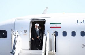 دکتر روحانی وارد چابهار شد
