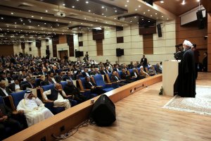 رییس جمهور در مراسم بهره برداری مرحله نخست طرح توسعه بندر شهید بهشتی چابهار