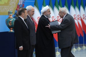 سفرای خارجی مقیم تهران سالروز پیروزی انقلاب اسلامی را به رییس‌جمهوری تبریک گفتند