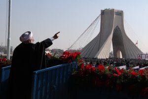 سخنرانی رئیس جمهور در اجتماع بزرگ مردم تهران در مراسم راهپیمایی 22 بهمن