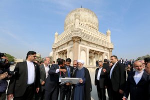 بازدید دکتر روحانی از آثار تاریخی قطب شاهیان در حیدرآباد هندوستان