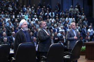 رئیس جمهور در جلسه شورای اداری، توسعه و برگزیدگان استان خراسان رضوی