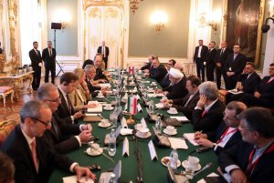 مذاکرات مشترک ایران و اتریش