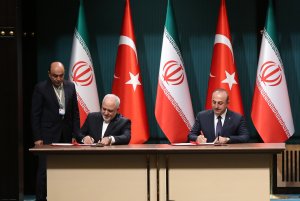 ایران و ترکیه دو سند و یادداشت تفاهم همکاری امضا کردند