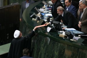 تقدیم لایحه بودجه ۹۸ به مجلس شورای اسلامی