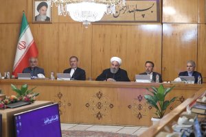 میزان افزایش ضریب حقوق کارکنان دولت در سال ۱۳۹۸ مشخص شد/ مصوبه پرداخت کمک بلاعوض و تسهیلات بانکی برای جبران خسارات ناشی از سیل اصلاح شد/ فهرست شرکت‌های دولتی ملزم به انجام حسابرسی عملیاتی در طول سال‌های برنامه ششم توسعه تعیین شدند/تصویب ضوابط اجرایی قانون بودجه سال ۱۳۹۸ کل کشور