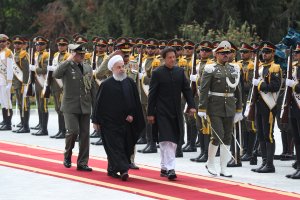 استقبال رسمی دکتر روحانی از نخست وزیر پاکستان