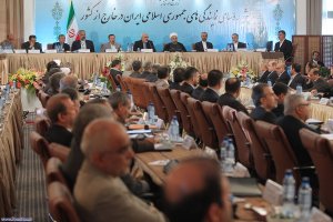  خواست ملت را با کمال شهامت و بدون دغدغه دنبال خواهیم کرد / تعامل‌هراسی، مذاکره‌هراسی، مفاهمه‌هراسی و نرمش قهرمانانه هراسی، غلط است