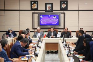 دکتر واعظی در نشست با فعالان اقتصادی و کار آفرینی استان خراسان شمالی