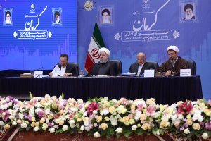 جلسه شورای اداری و افتتاح همزمان طرح های اقتصادی و زیر بنایی استان کرمان