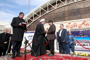 راه آهن میانه- بستان آباد افتتاح شد
